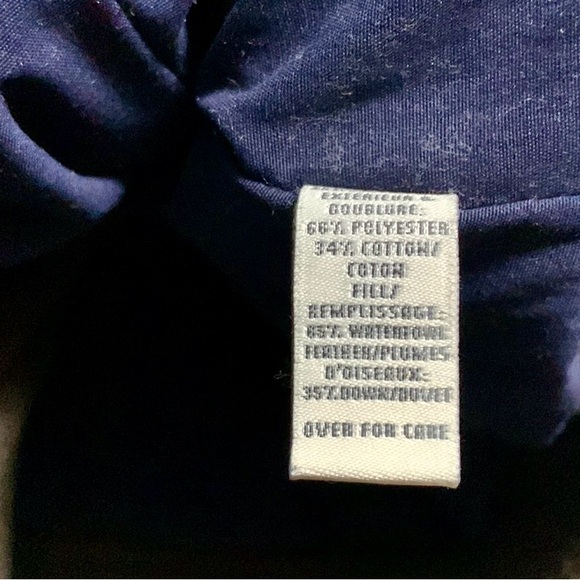 Abercrombie Puffy Vest Sz. L Fitted Snaps and Double Zip Pockets Detachable Hood - Picture 13 of 17